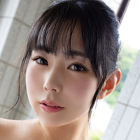 吉根ゆりあ
